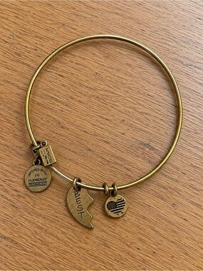 ALEX AND ANI Best Friends โBESTโ Half Heart Vintage Expandable Bangle 2015